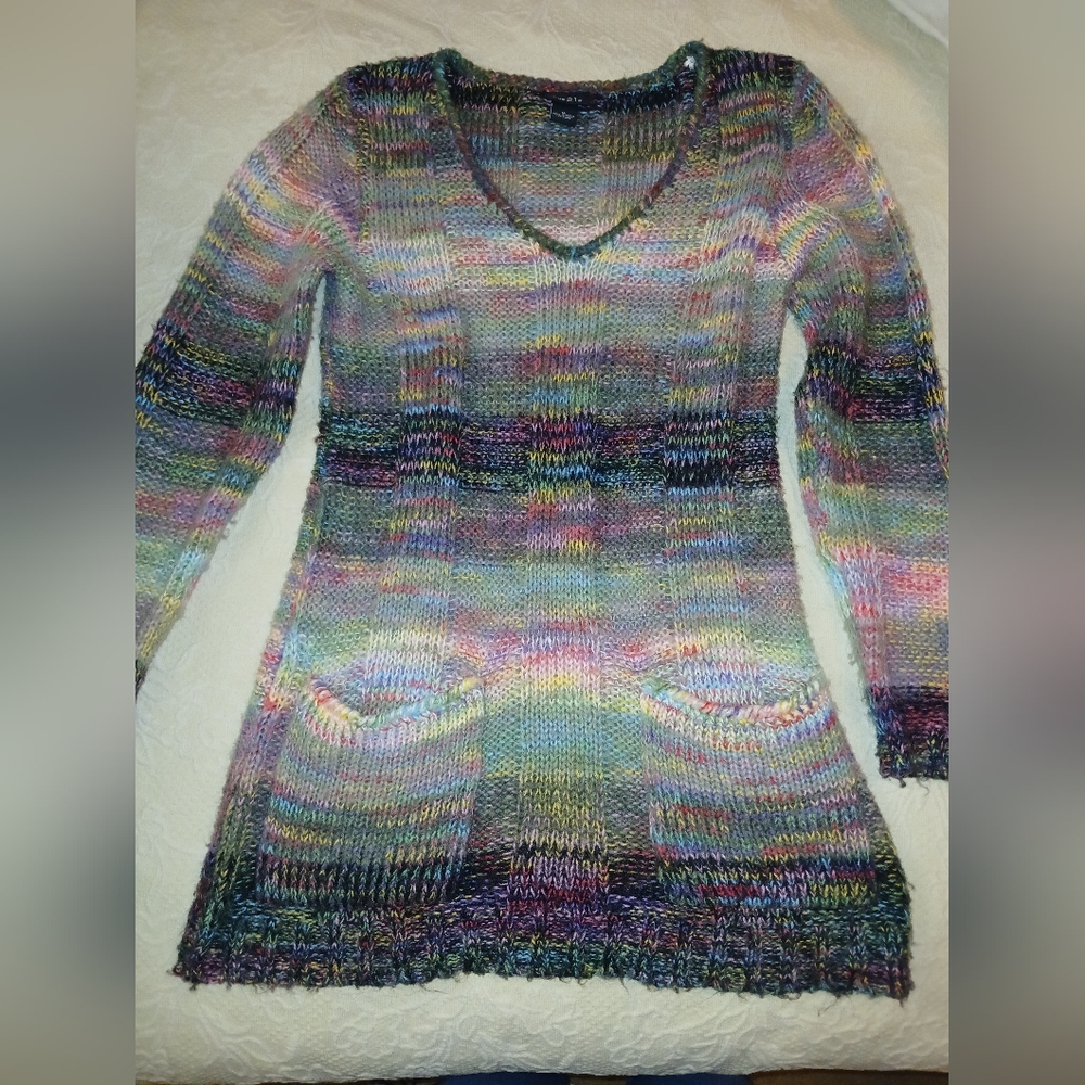 ❄️Rue 21 Multicolor Sweater Size M